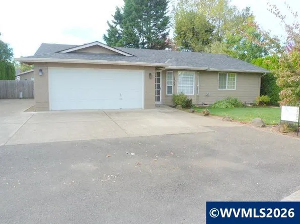 1575 Canary Ct NE, Salem, OR 97301