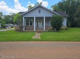 825 Church St, Lucedale, MS 39452