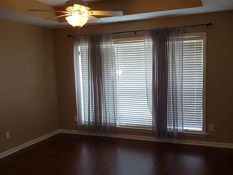 8755 Ridgestone Ct — Photo 13