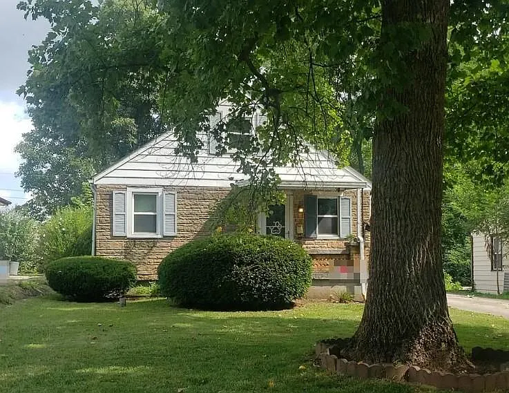 1729 Windemere Dr — Photo 1