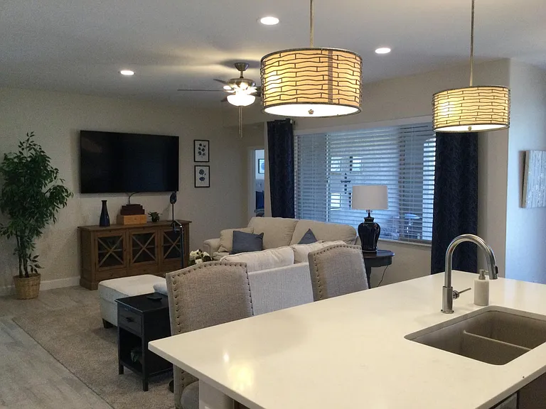 5946 N Cazador Dr — Photo 5