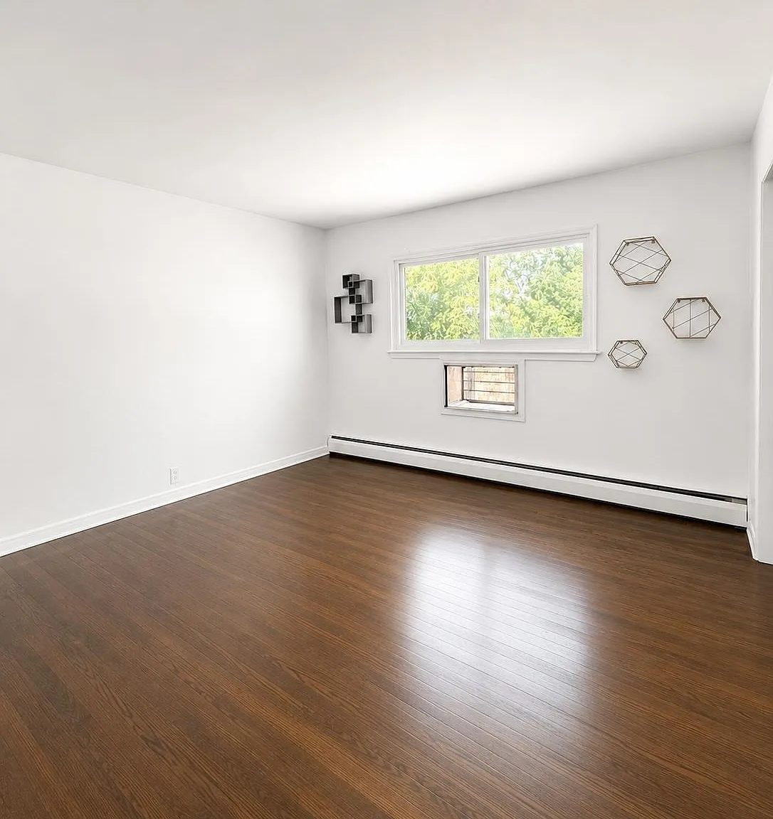 1 bed, 1.0 bath, 700 sqft, $2,400 — Photo 3