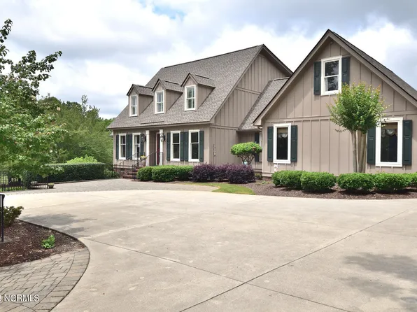 3320 Cornwallis Drive, Rocky Mount, NC 27804