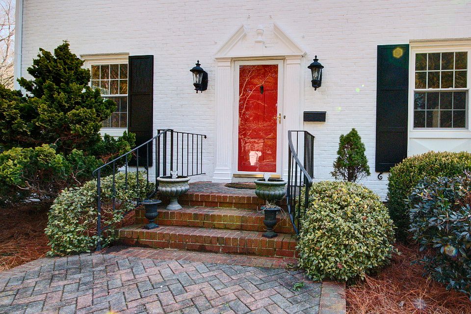 1st image of 30 Cedar Ln