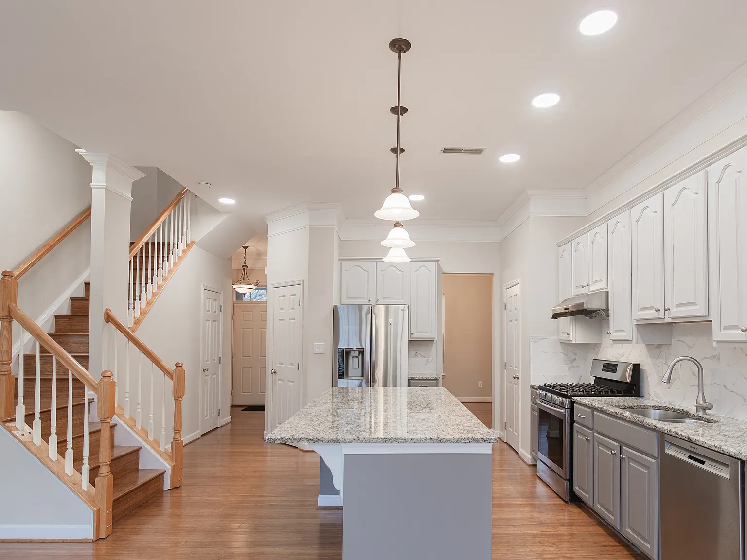 20326 Charter Oak Dr — Photo 3