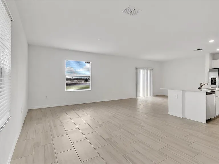 8505 Bella Mar Trl — Photo 5