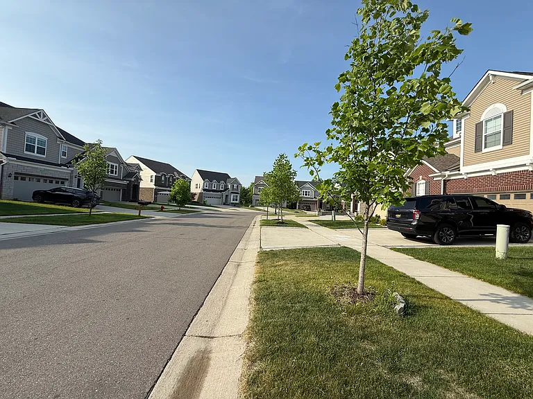 28293 Verona Dr — Photo 17