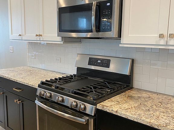 5th image of 4425 W 2550 N