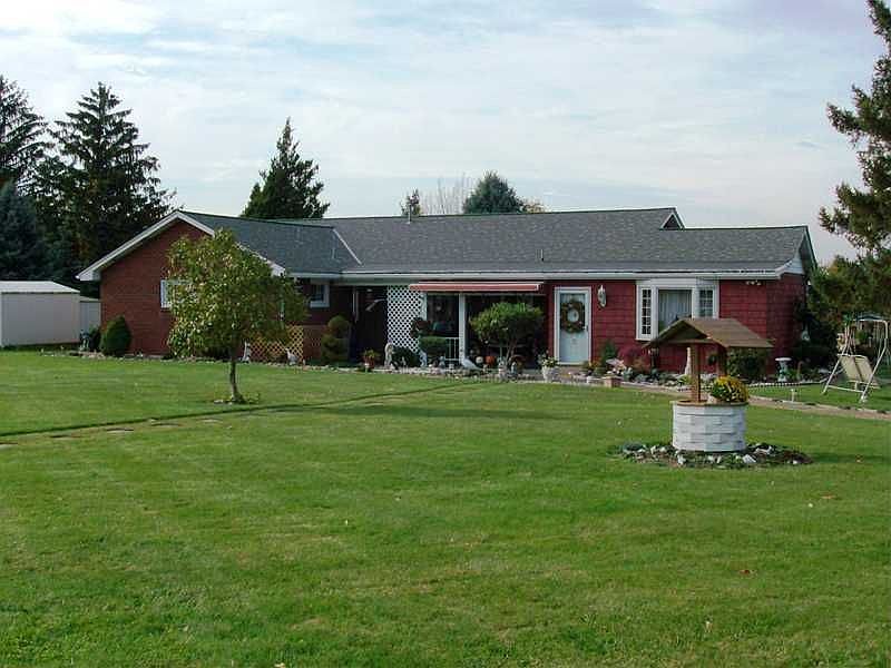 1st image of 419 Shirley Ln