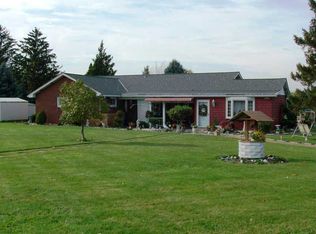 419 Shirley Ln, Oakdale, PA 15071