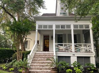 42 Frogmore Rd, Mount Pleasant, SC 29464