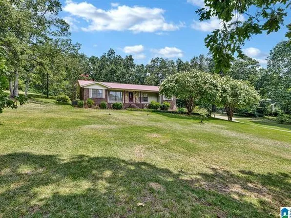 1011 Crosshill Ln, Warrior, AL 35180