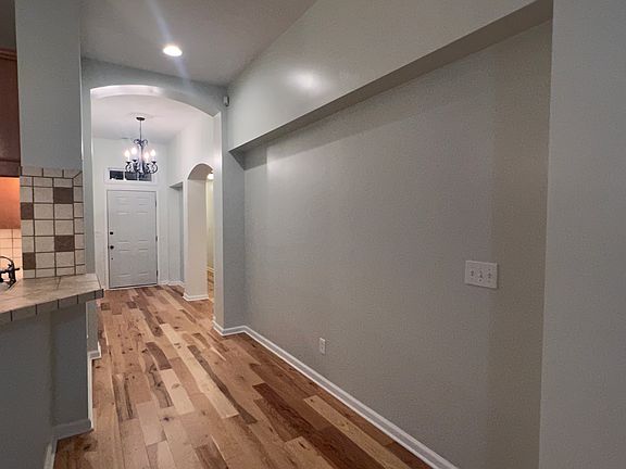 2nd image of 8825 Alderwood Way