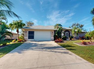 810 Forest Hill Ln NW, Port Charlotte, FL 33948