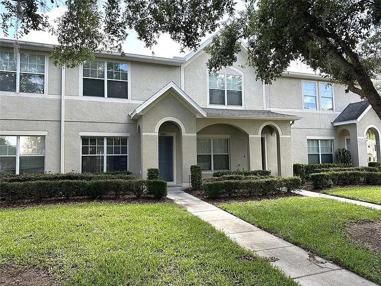 15816 Fishhawk View Dr — Photo 1