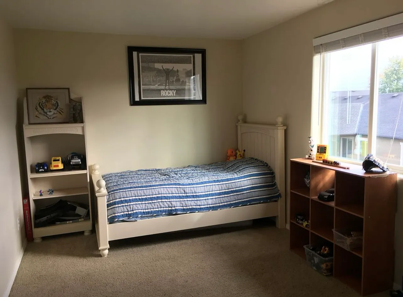 3 bed, 2054 sqft, $3,000 — Photo 1