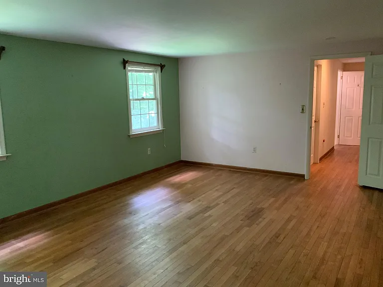 413 Fruit Farm Rd — Photo 35