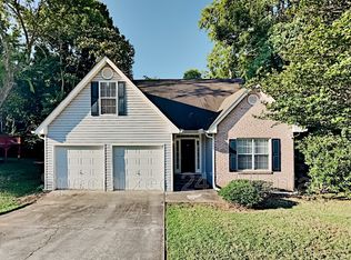 1397 Buckingham Dr, Hampton, GA 30228