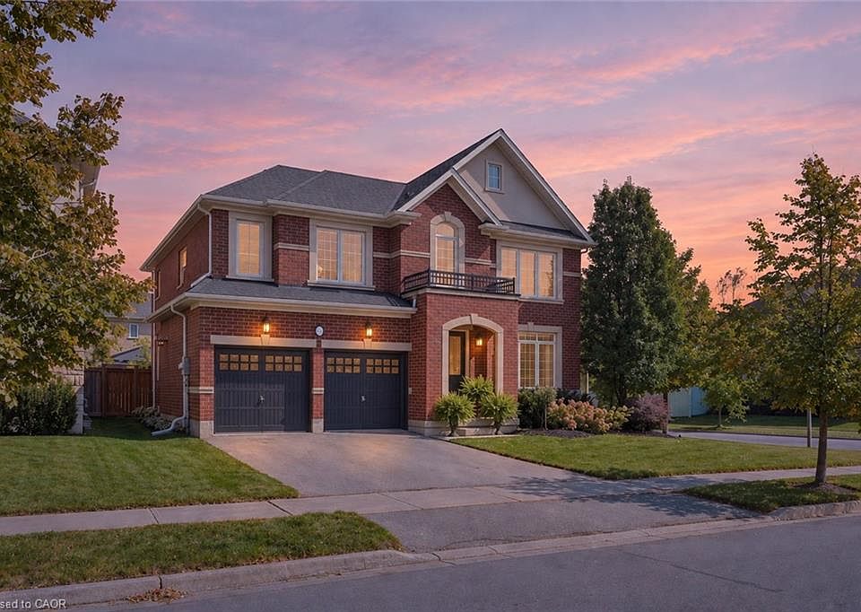 1st image of 136 Sutherland Cres