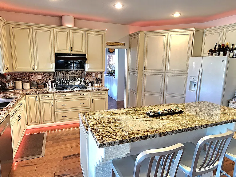 1834 Indian Bend Dr — Photo 25