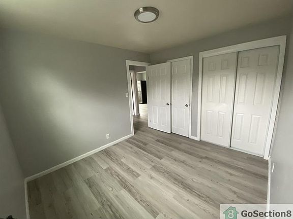 4th image of 1352 W 30th St APT 1