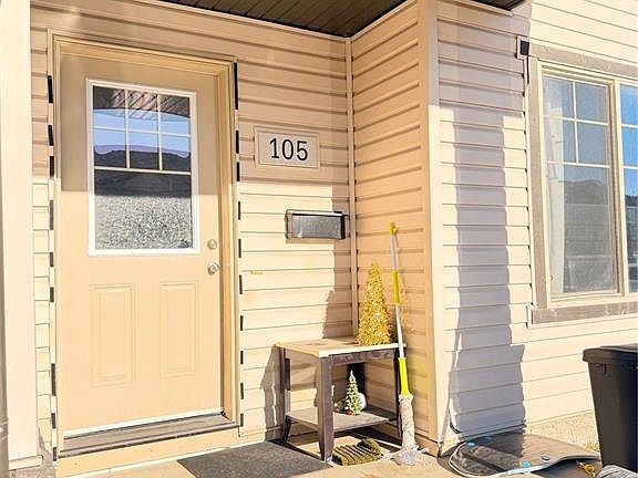 2nd image of UNIT 105-5051 JAMES HILL ROAD