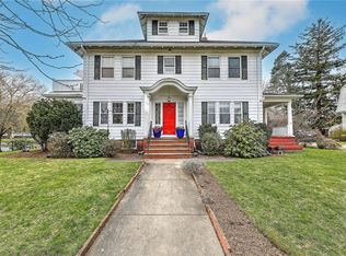 1391 Narragansett Blvd, Cranston, RI 02905