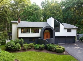 141A Old Hyde Rd, Weston, CT 06883