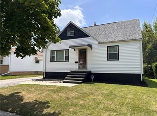 168 Henry St, Bedford, OH 44146