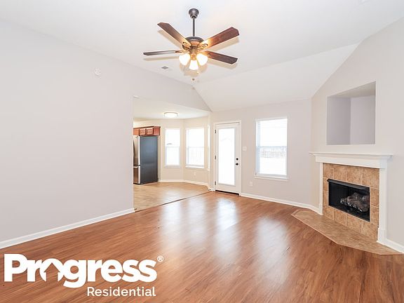 4th image of 1491 Sawmill Creek Ln