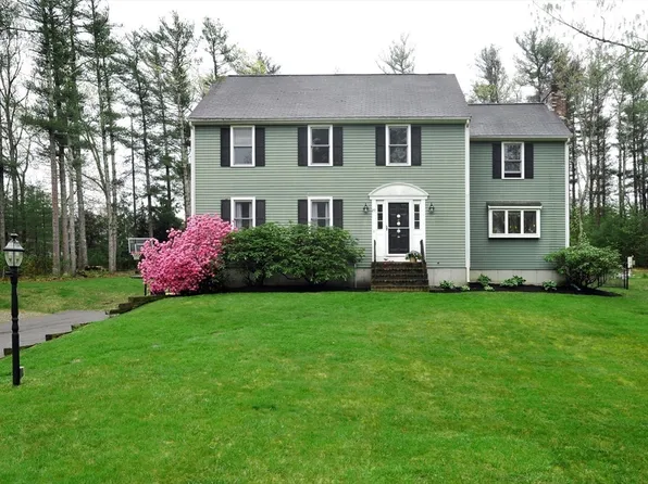 29 Newcombs Mill Rd, Kingston, MA 02364