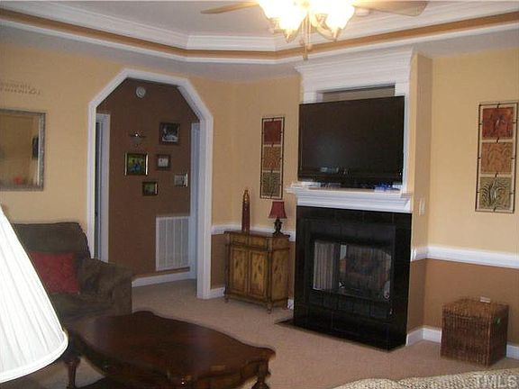 3rd image of 55 Old English Ct