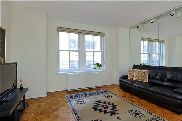 Rented by Corcoran | media 11
