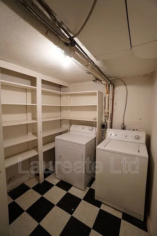 2 bed, 1.0 bath, 1000 sqft, $1,295 — Photo 3