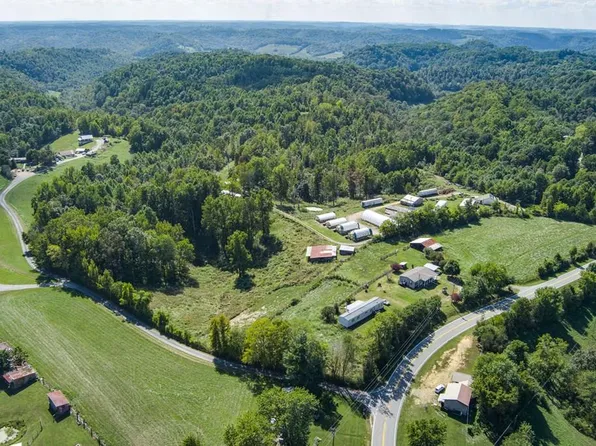 1504 York Hwy, Gainesboro, TN 38562