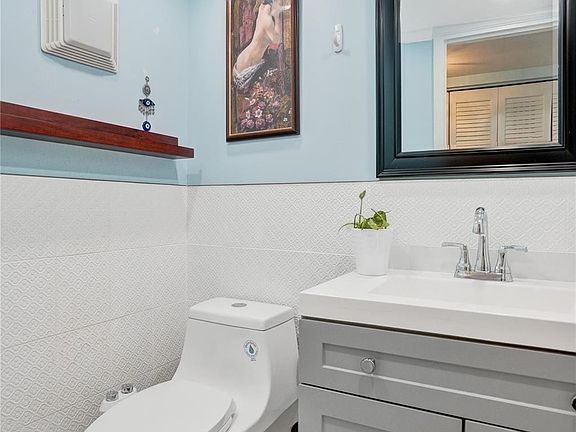 5th image of 342 Brighton #I