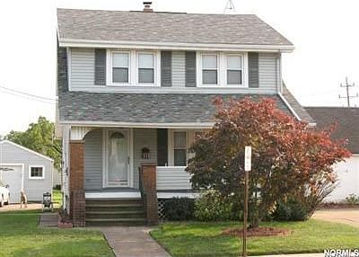 1st image of 1147 W 21st St