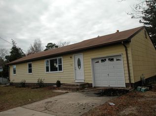 344 Cable Ave, Beachwood, NJ 08722