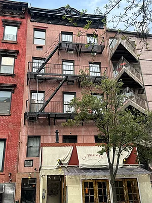 Rented by Living Space | media 7