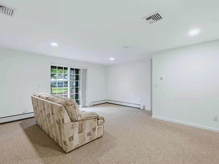 156 Stonegate Trl #156 — Photo 23