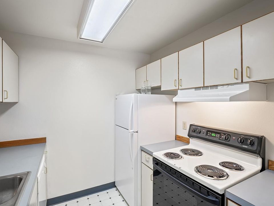 9710 Morningside Loop APT 204, Anchorage, AK 99515 Zillow