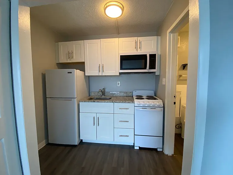 The Flats at Bon Air — Photo 13