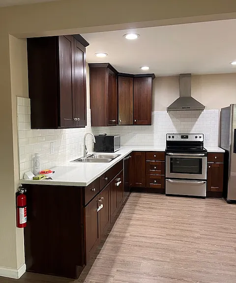 1128 W 9th St #1128 — Photo 11