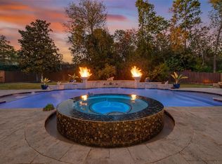 2007 Cliff Manor Dr, Conroe, TX 77304