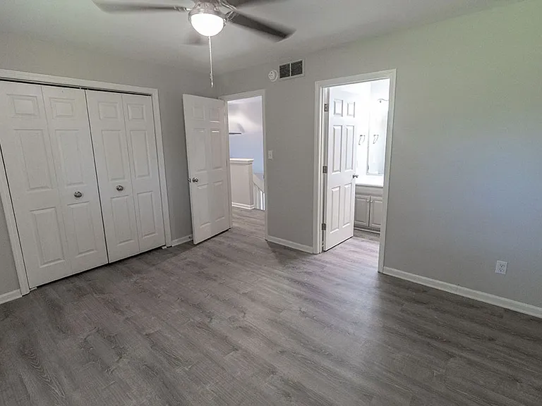 1923 Mirtle Grove Ct — Photo 21