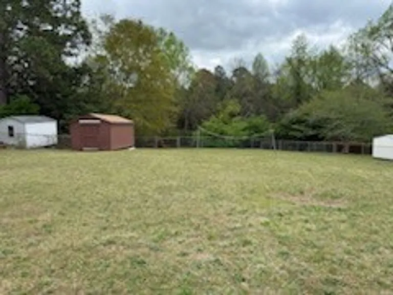 338 Summer Hill Rd — Photo 8