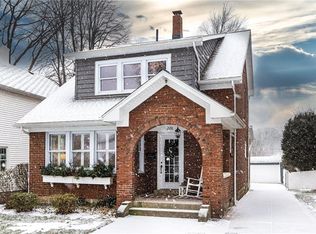 228 Beverly Dr, Erie, PA 16505