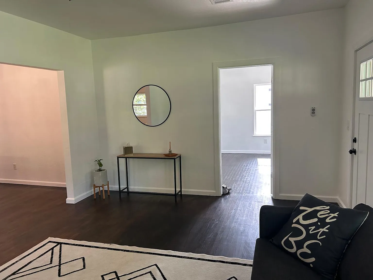 3 bed, 1312 sqft, $1,680 — Photo 3