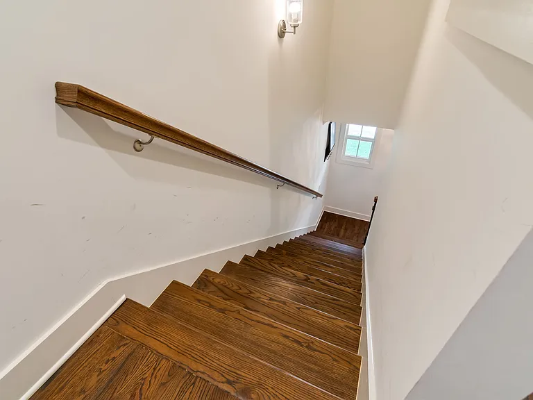 309 Duke St — Photo 23