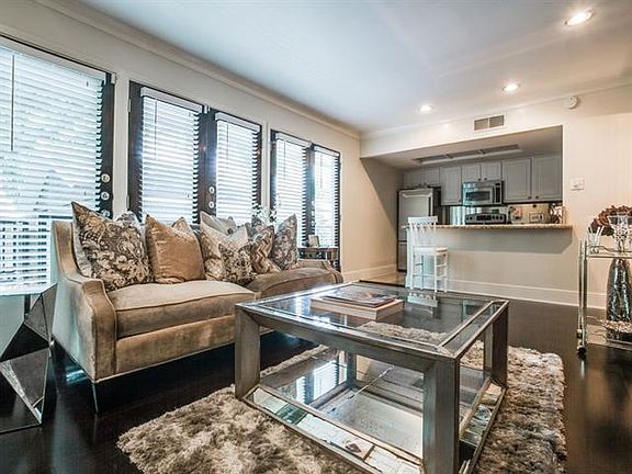 4th image of 10209 Regal Oaks Dr APT 212